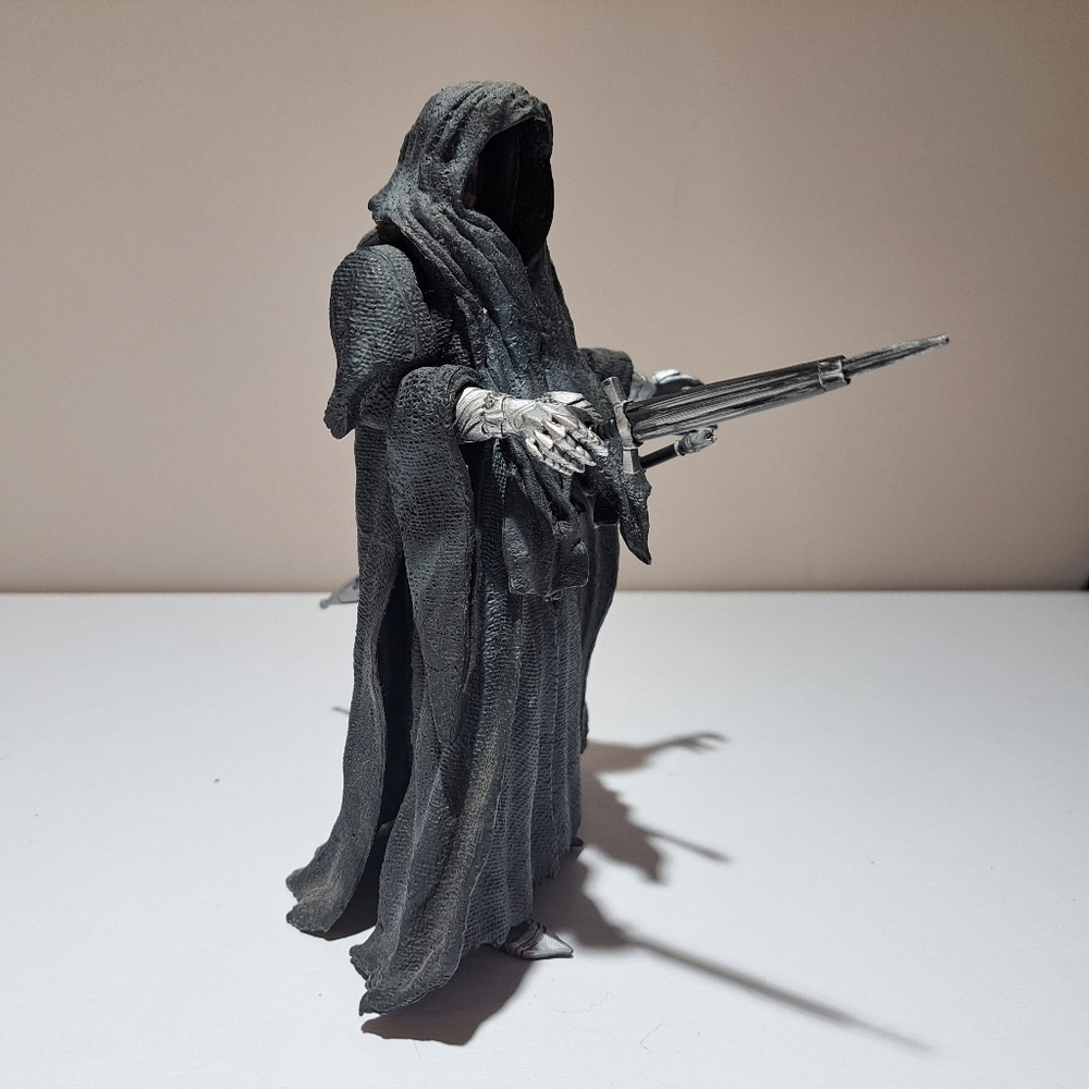 2001 Lord of the Rings Ring Wraith Nazgul Original Action Figure Marvel/ToyBiz - Picture 2 of 10